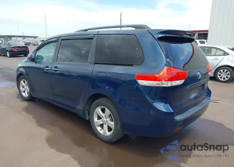 2011 Toyota Sienna Xle V6/Xle V6 Auto Access Seat из США, поврежденный, VIN 5TDYK3DC1BS127567